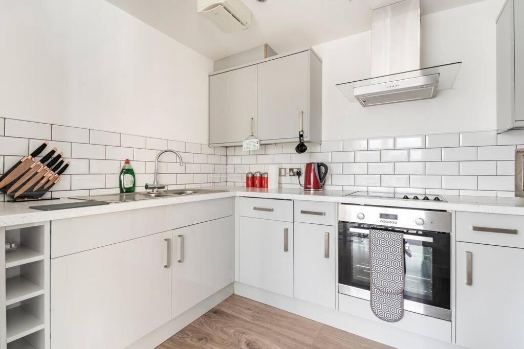 Appartamento Stunning Flat By Quayside With Balcony!! Newcastle Upon Tyne Esterno foto