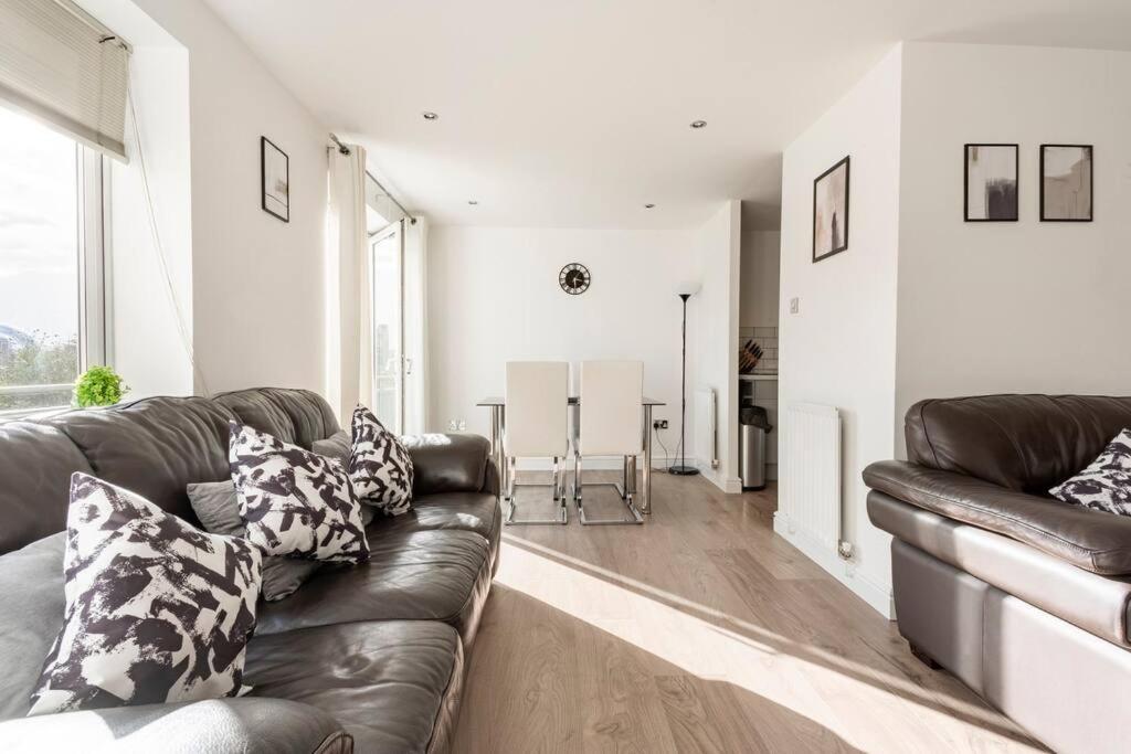 Appartamento Stunning Flat By Quayside With Balcony!! Newcastle Upon Tyne Esterno foto